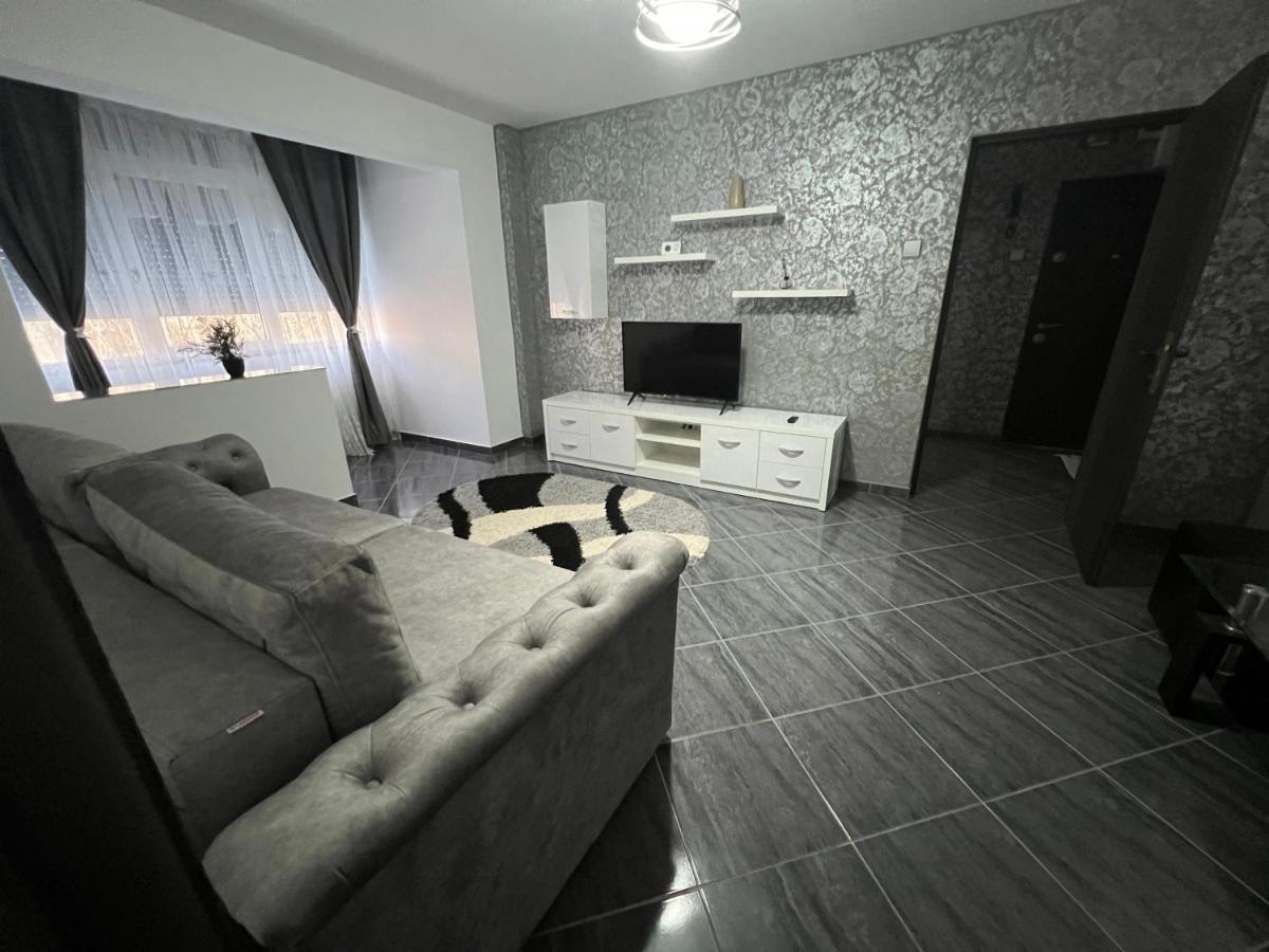 Apartament Spatios, Zona Centrala In Iasi Apartment Екстериор снимка